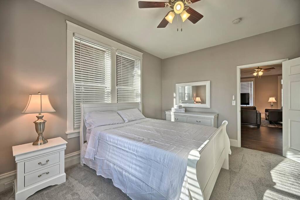 Suites On Seneca - Lovely 2 Bed 1 Bath Apartment Harrisburg Buitenkant foto