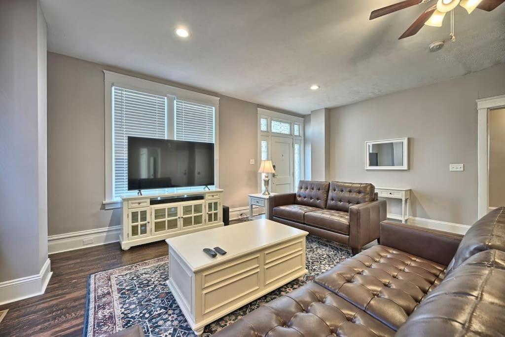 Suites On Seneca - Lovely 2 Bed 1 Bath Apartment Harrisburg Buitenkant foto
