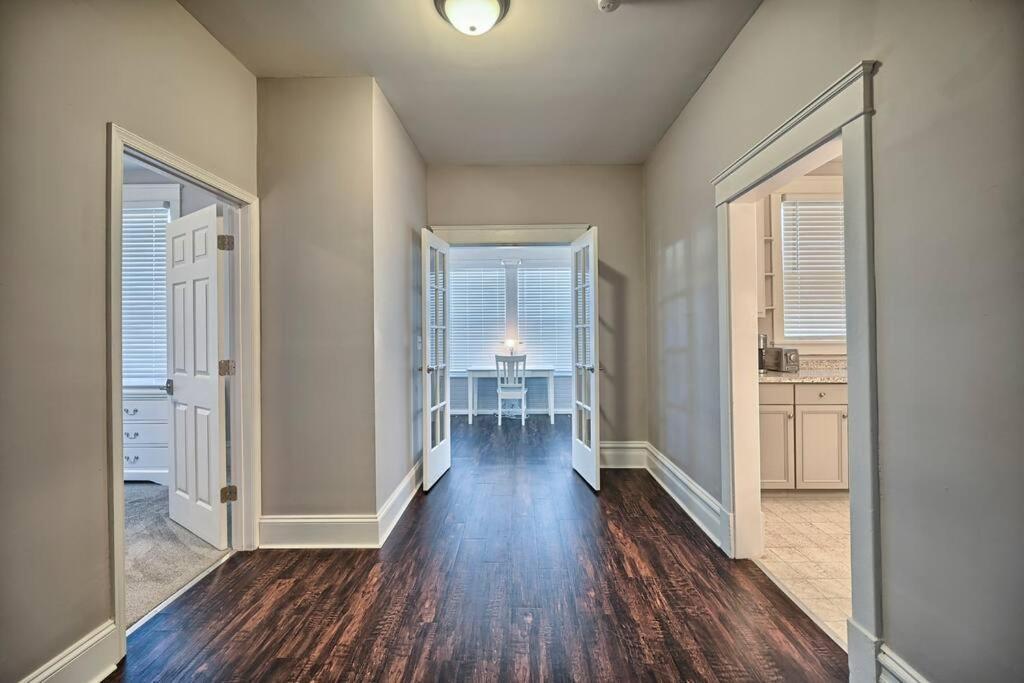 Suites On Seneca - Lovely 2 Bed 1 Bath Apartment Harrisburg Buitenkant foto